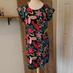 Colorful Floral Mexican Style dress, Beautiful Embroidery Size Large